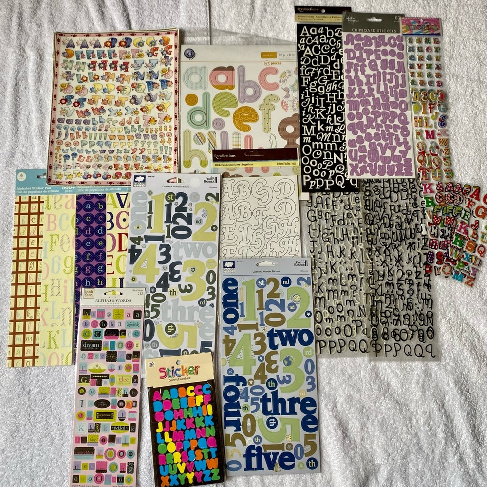 NWT 20pc HIGH QUALITY ALPHABET CARD MAKING BUNDLE